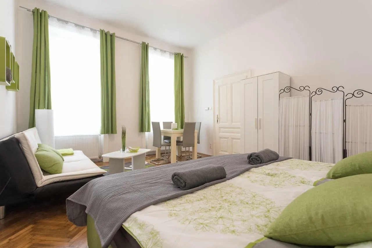 Apartament Belvedere Palace Green Heart Studio Wiedeń